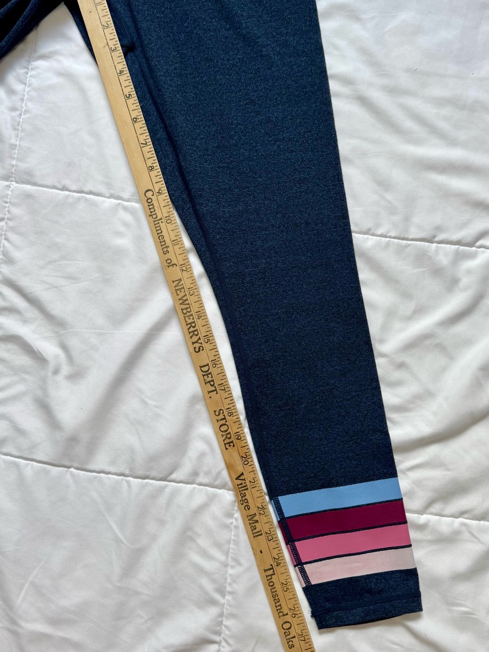 Spiritual Gangster Navy Leggings with Pink and Light Blue Stripe Detail - Picture 5 of 9